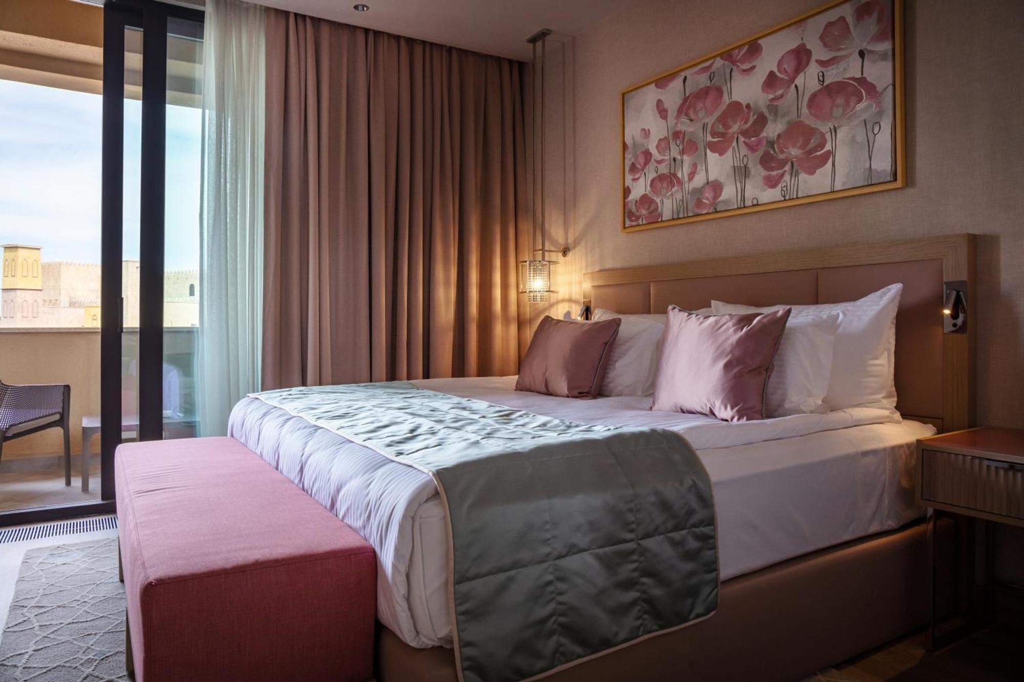 Karavansaray Turkistan Harbour Hotel -Flying Theatre Access 外观 照片 A bedroom at the hotel